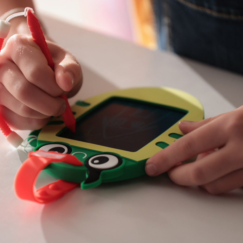 Sketch Pals™ Doodle Board - Juno the Beetle